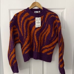 Zara Women's Vibrant Striped Sweater